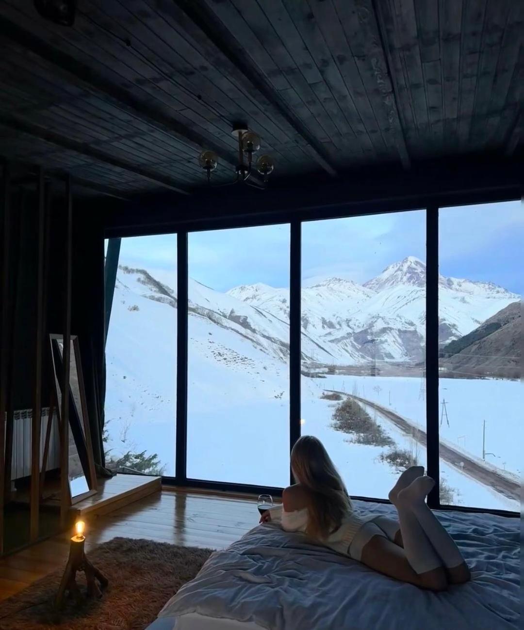 Gzaze Appartement Kasbegi Buitenkant foto